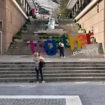 아파트 Beautiful Location Mouse